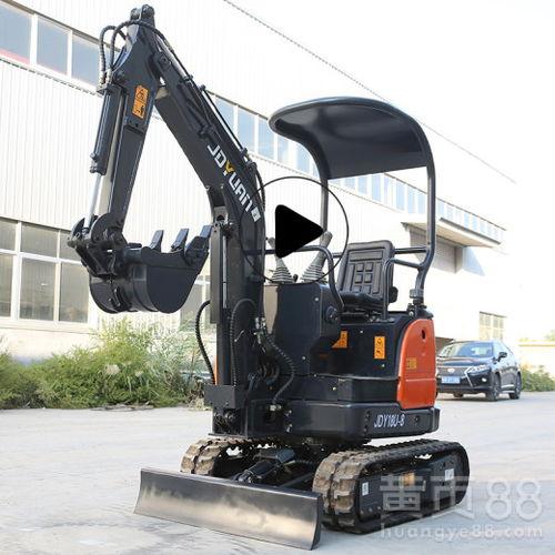 小型挖掘机视频欣赏,工地上的灵动舞者
